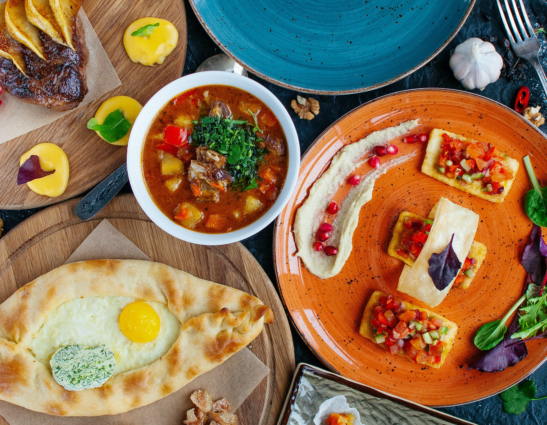 Portage repas table avec des repas